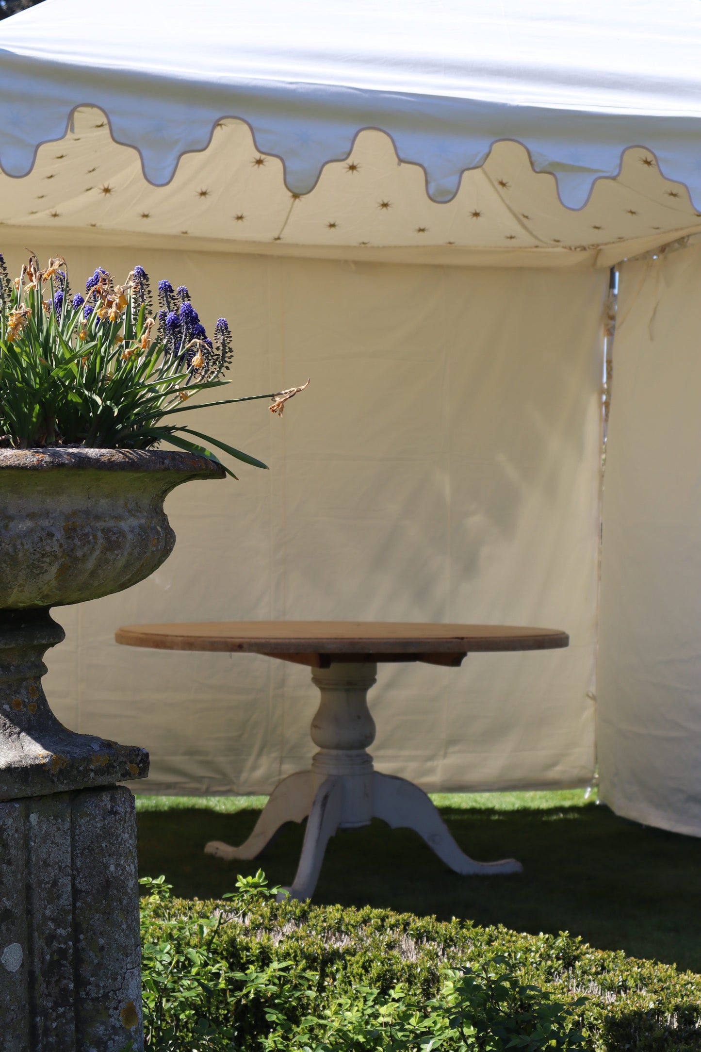 Tent or gazebo