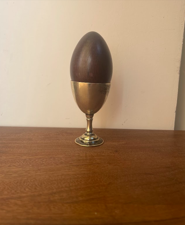 Decorative wooden eggs