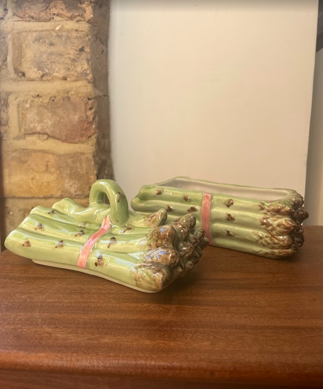 Glazed ceramic aspargus dish