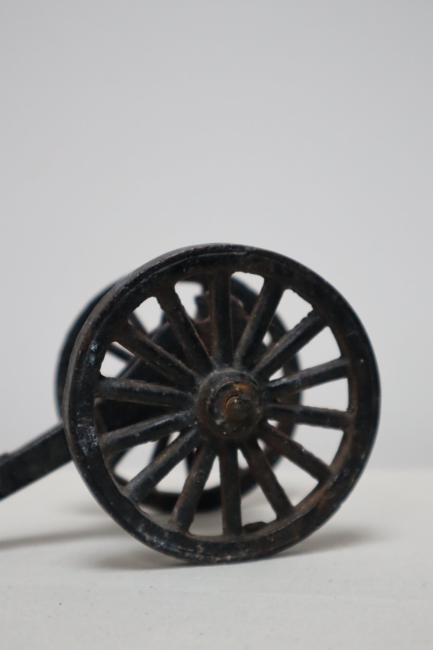 Canon cart wheels