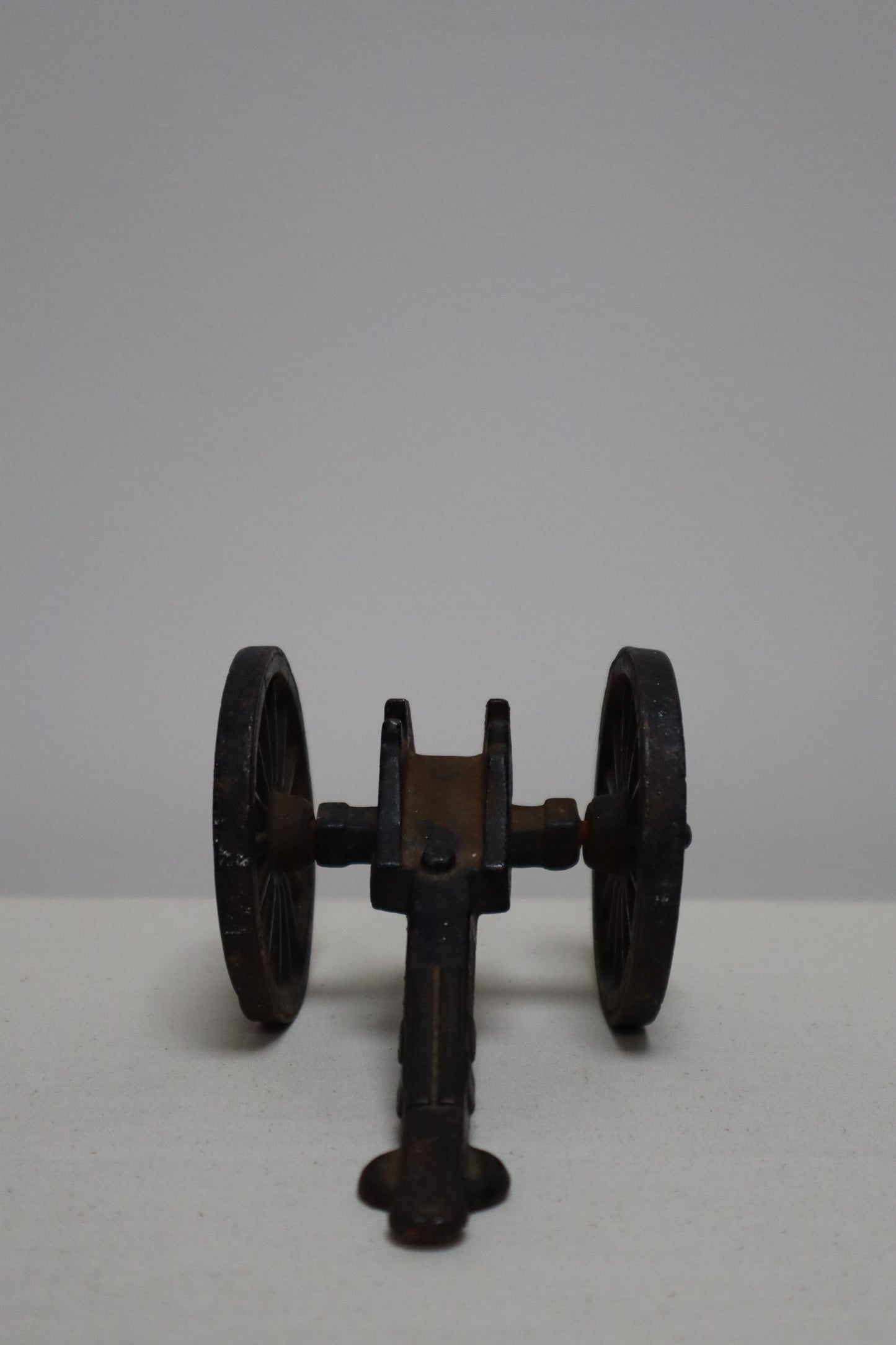 Canon cart wheels