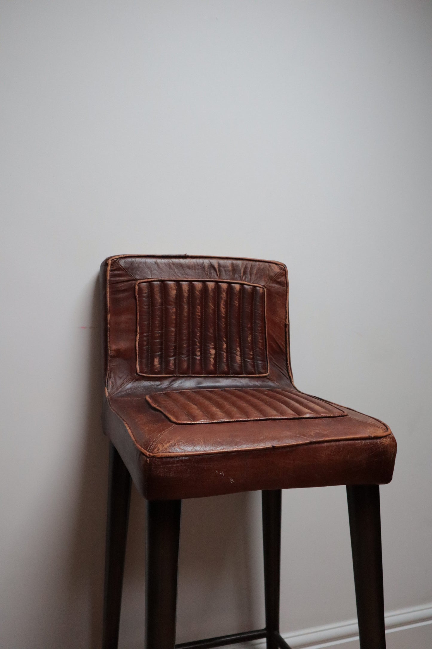 Bar stool