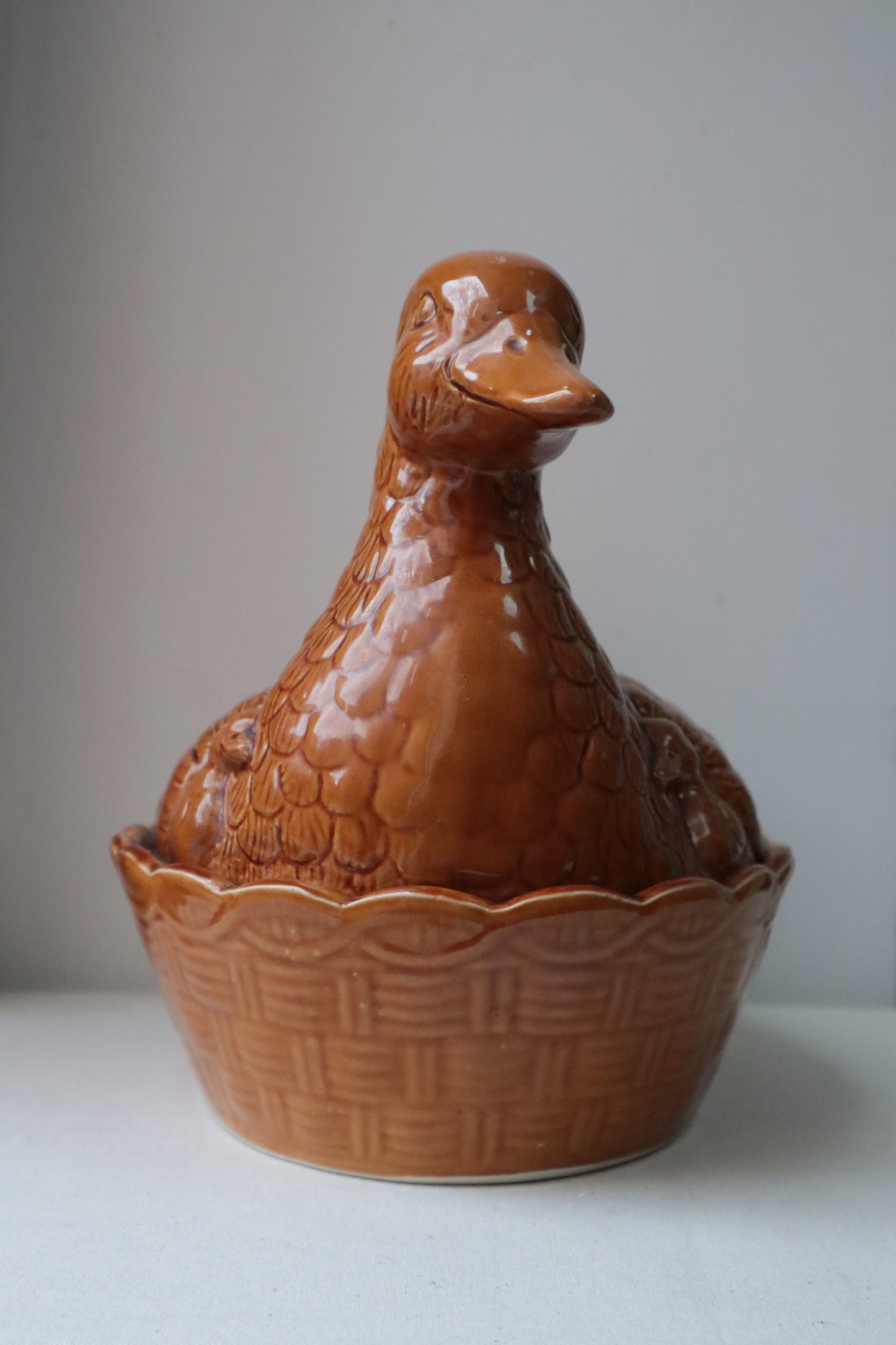 Ceramic duck-shaped egg holder