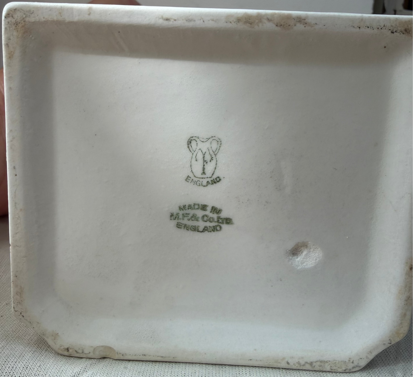 Ceramic 'Flour' and 'Oatmeal' jars