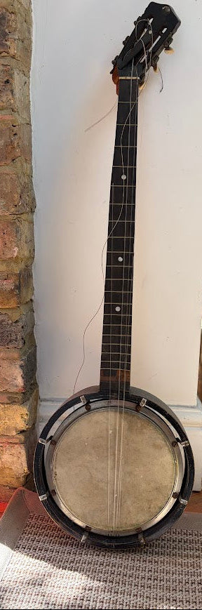 Distressed banjo decor