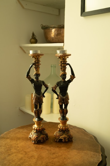 Figurered candlesticks